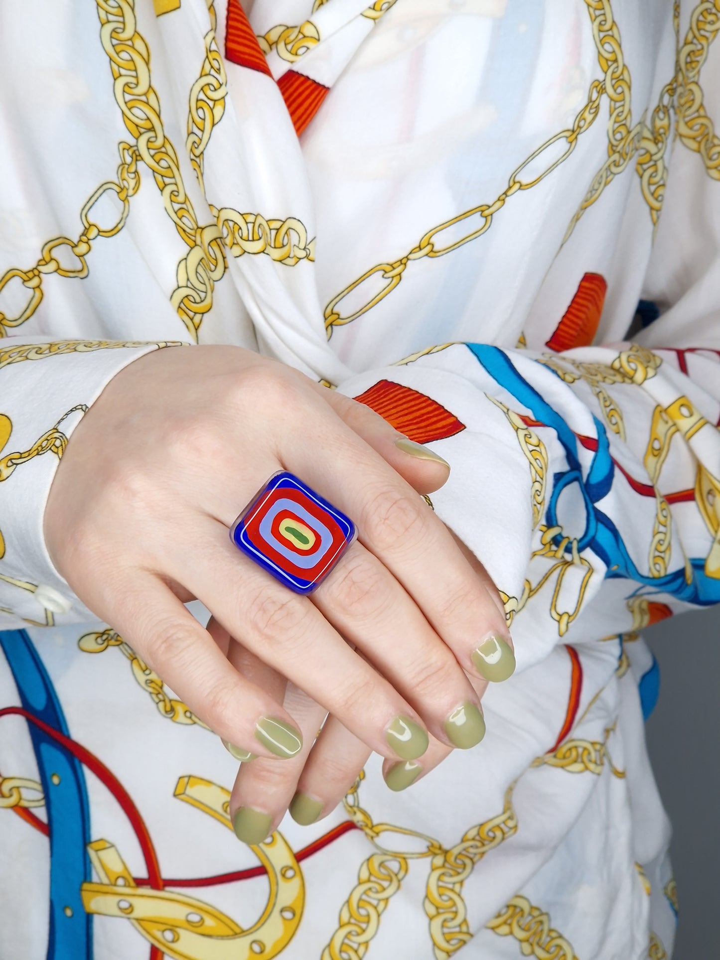 Shiny Square Glass Art Ring with Geometric Pattern | Wassily Kandinsky, The Color Study